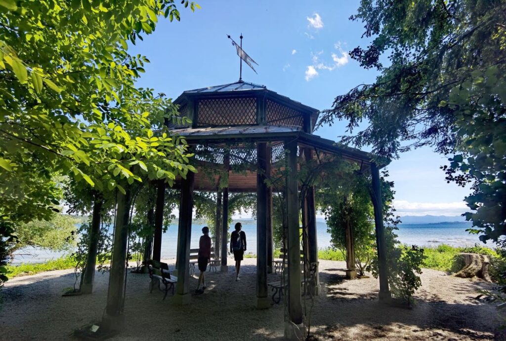 Roseninsel Starnberger See Tipps: Besuch unbedingt den Pavillon